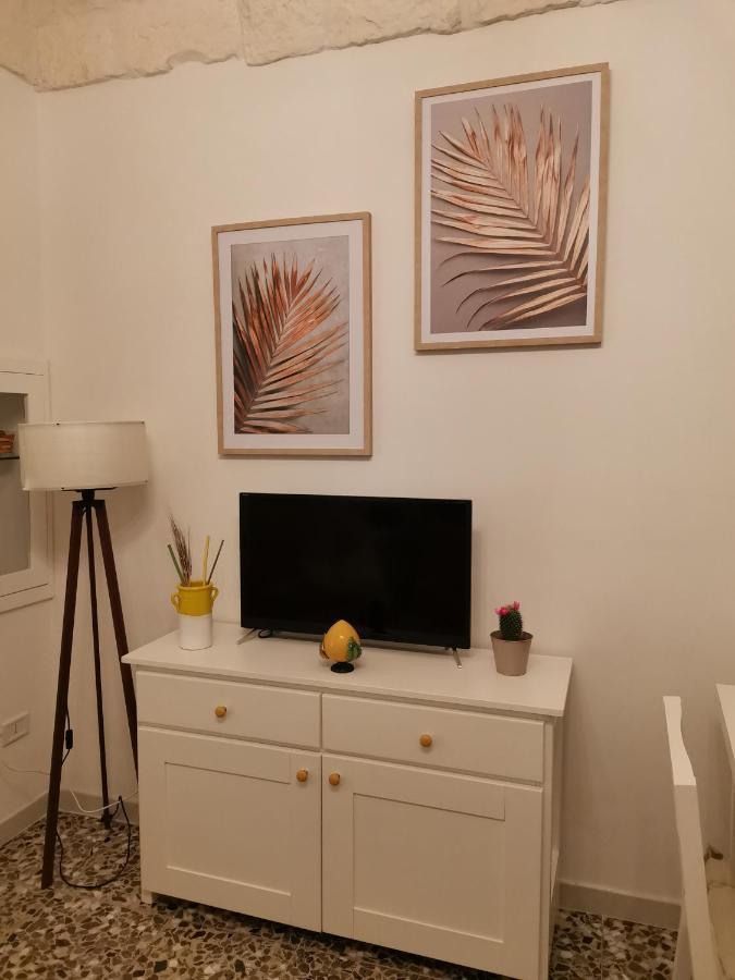 Edyta'S Apartment Ostuni Exteriör bild